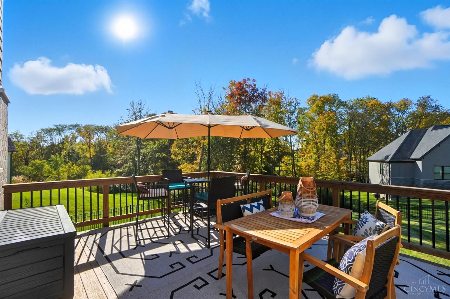 9907 Kensington Lane