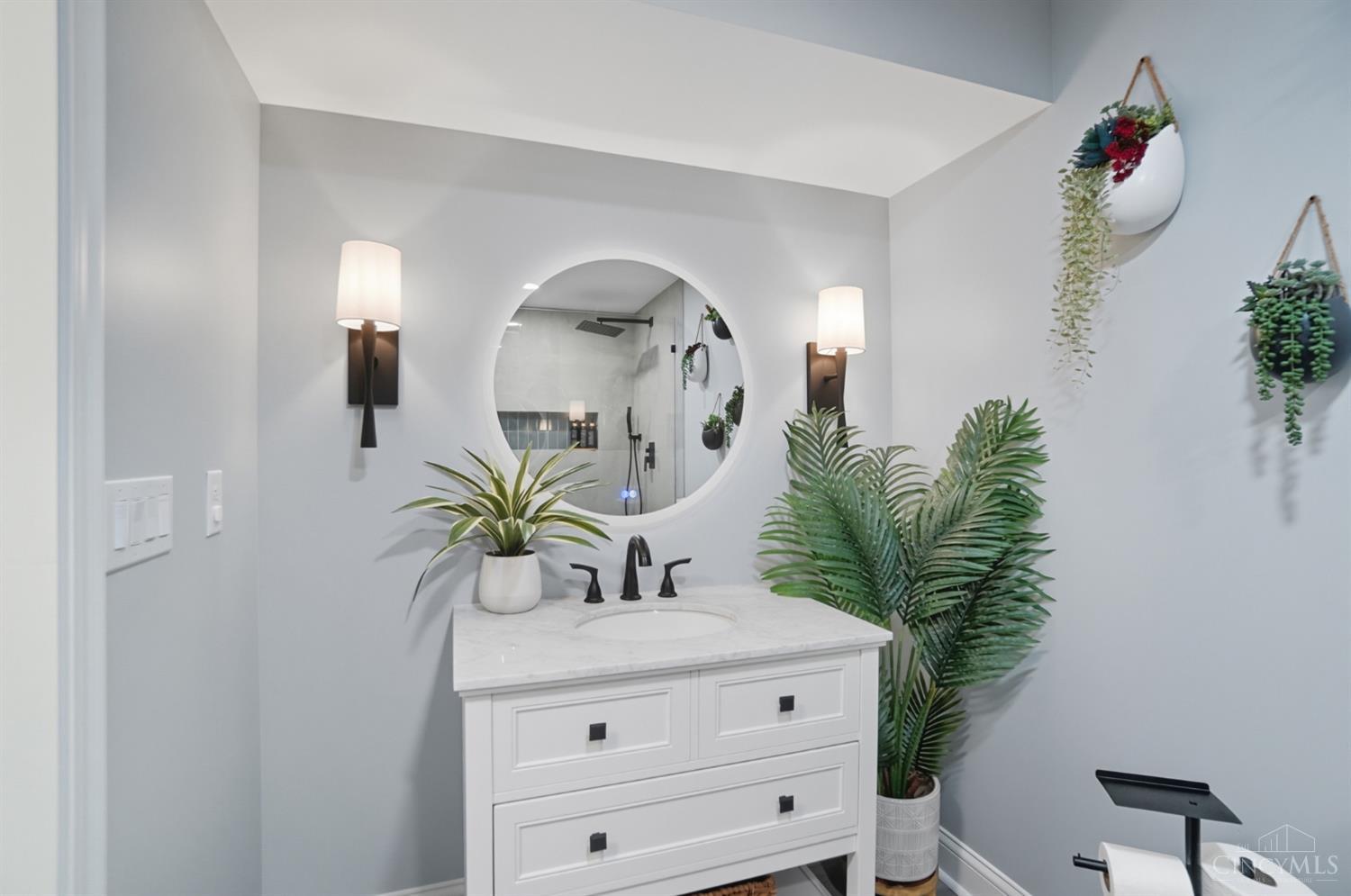 9907 Kensington Lane