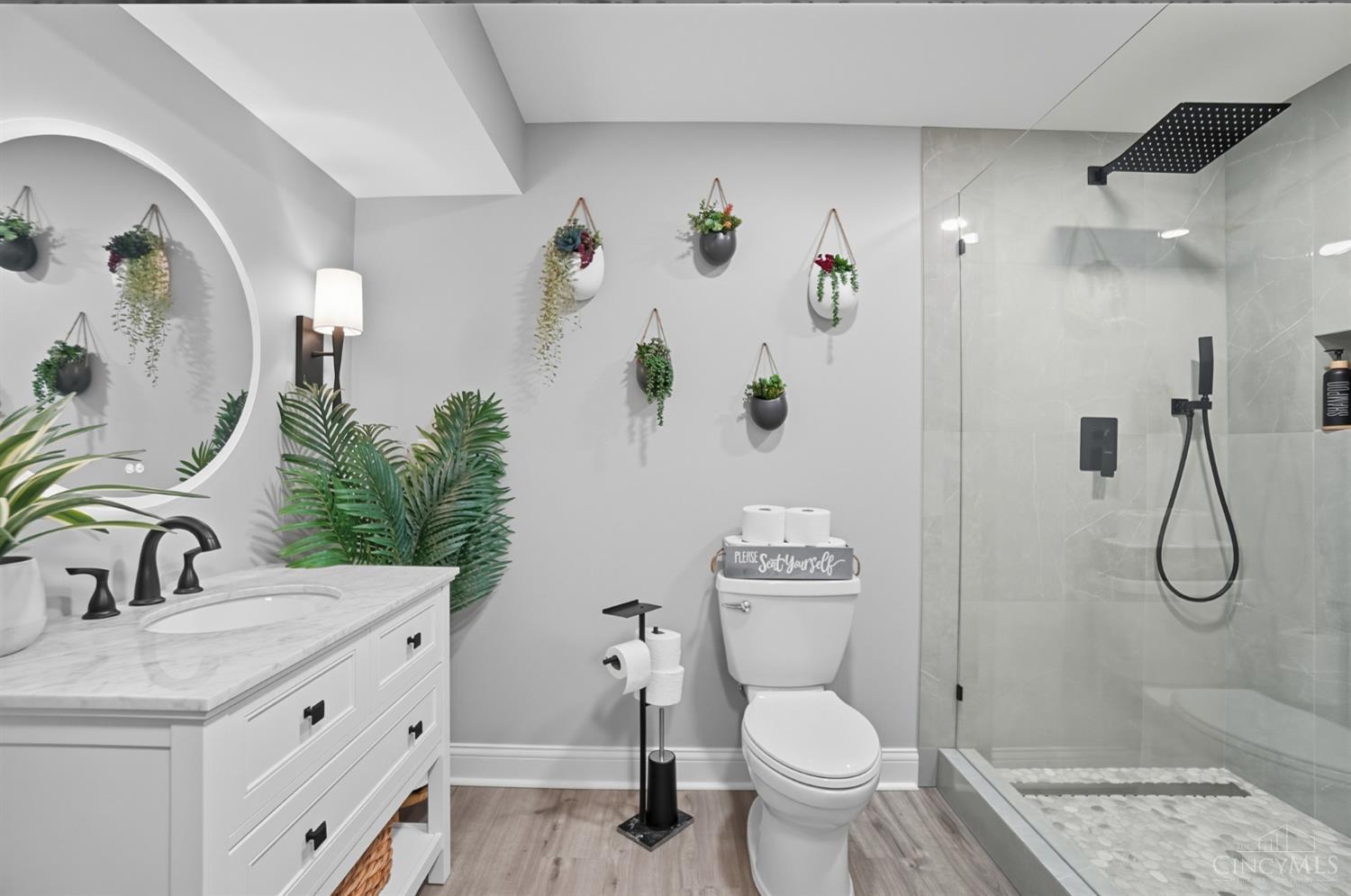 9907 Kensington Lane