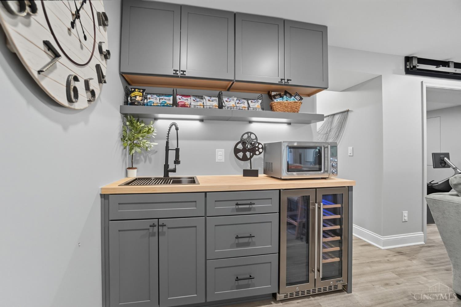 9907 Kensington Lane