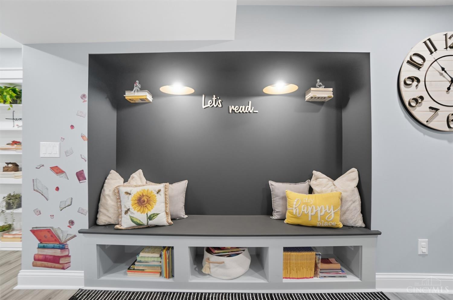 9907 Kensington Lane