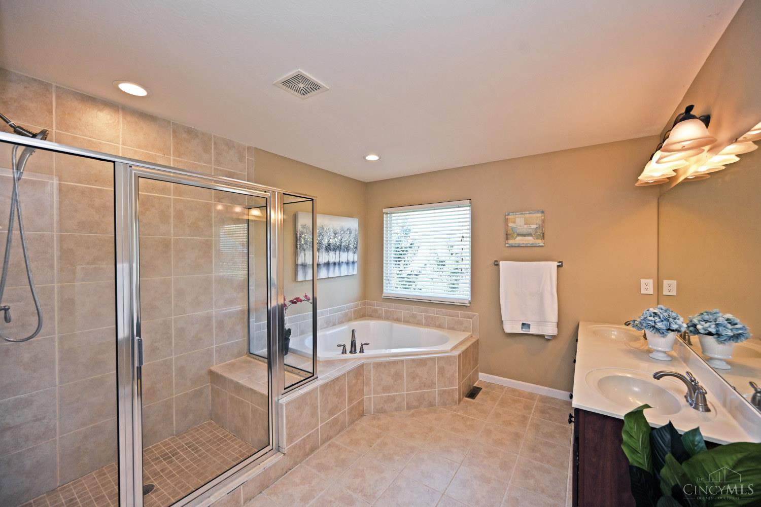 5581 Rosebrook Way