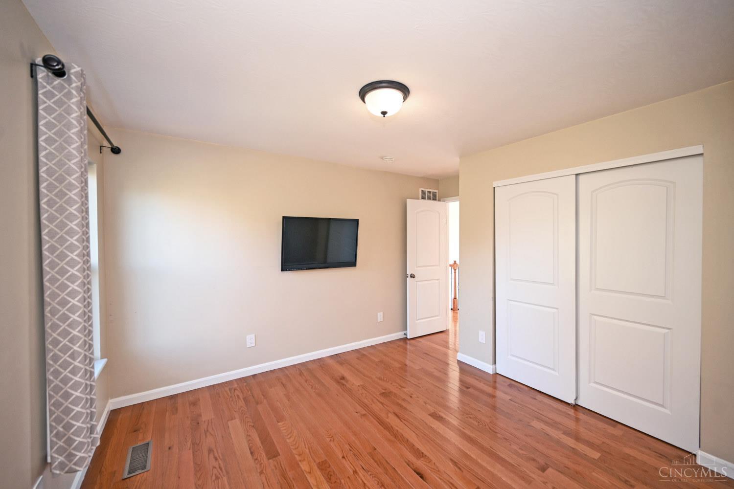 5581 Rosebrook Way
