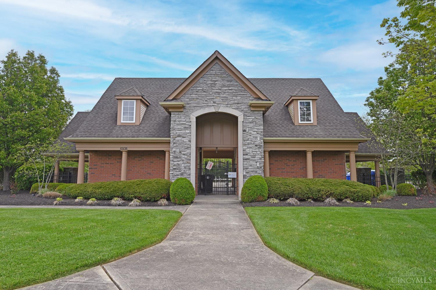 5581 Rosebrook Way