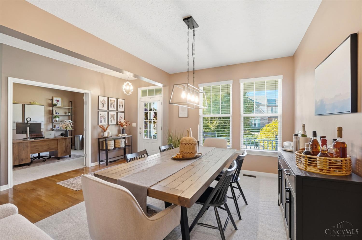 1492 Red Hawk Court