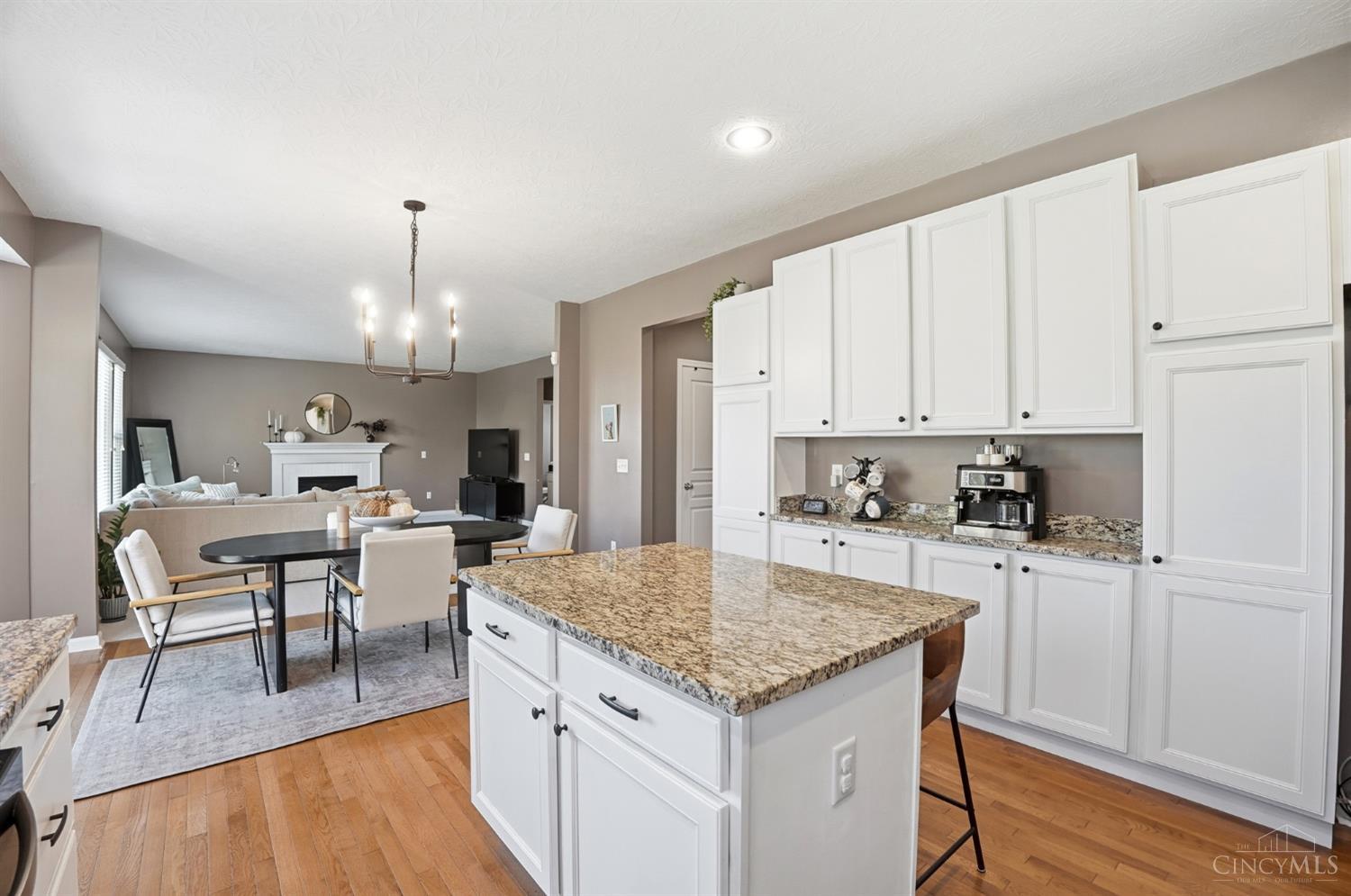 1492 Red Hawk Court