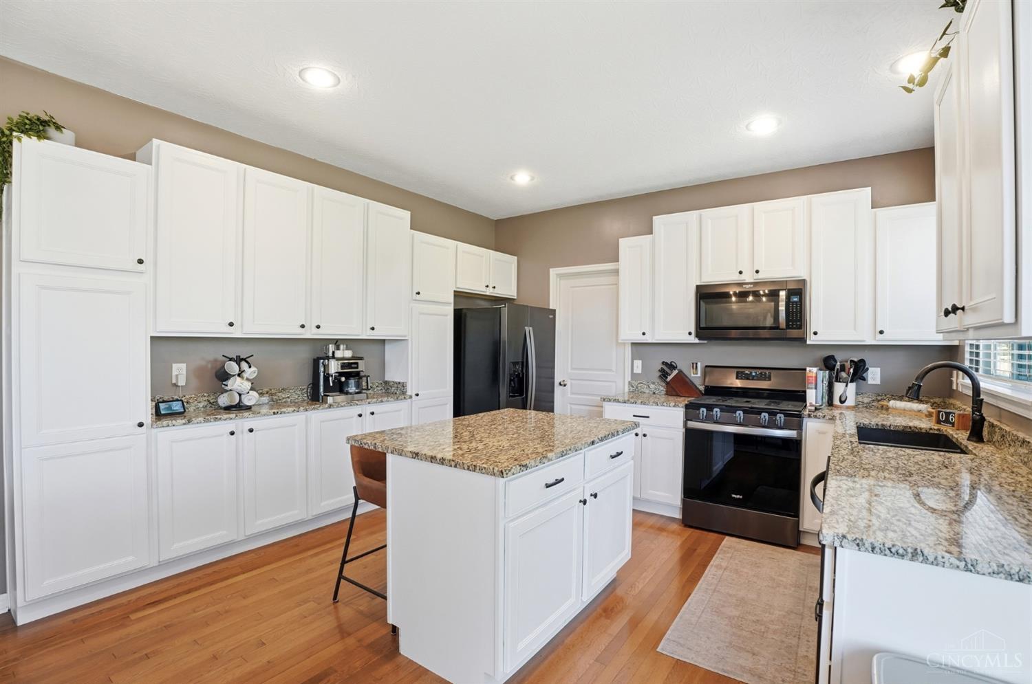 1492 Red Hawk Court