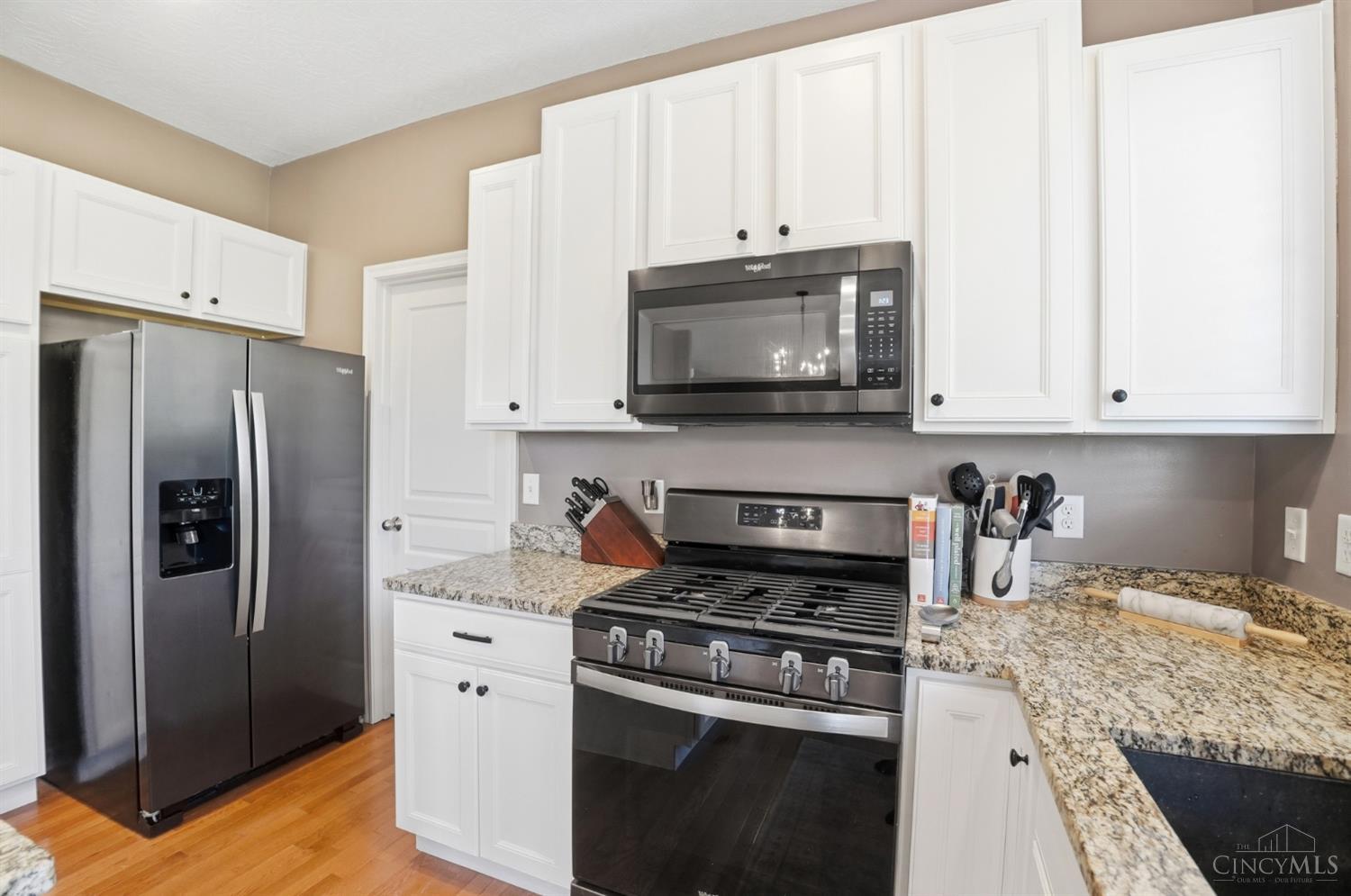 1492 Red Hawk Court