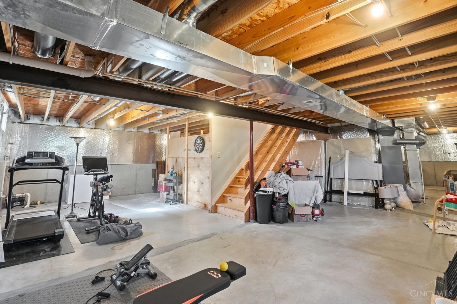 1492 Red Hawk Court