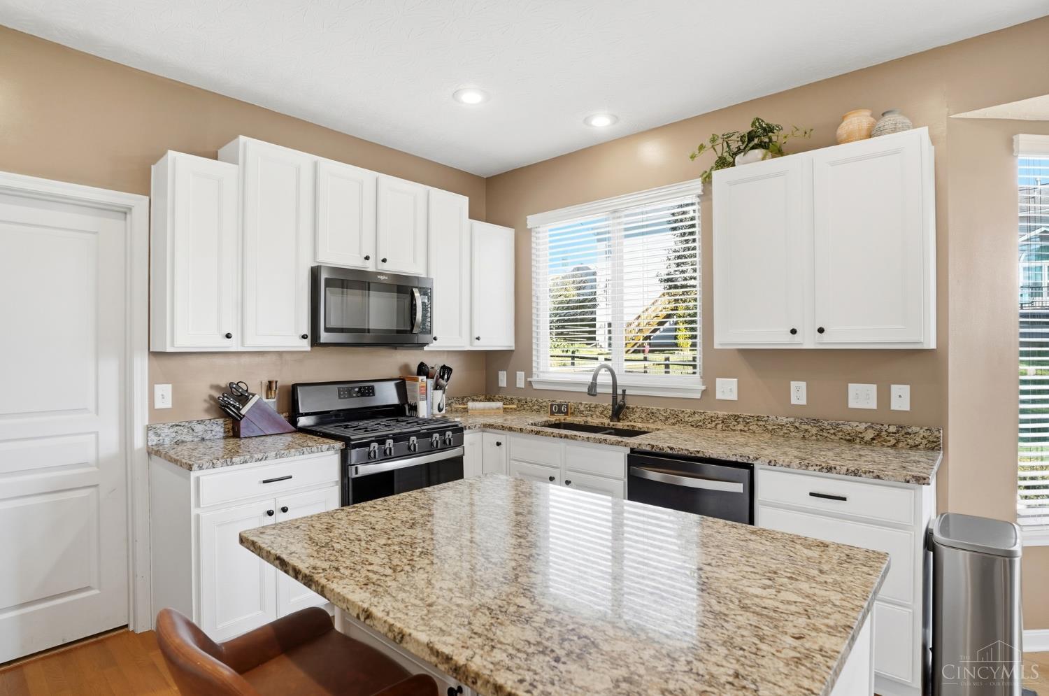 1492 Red Hawk Court
