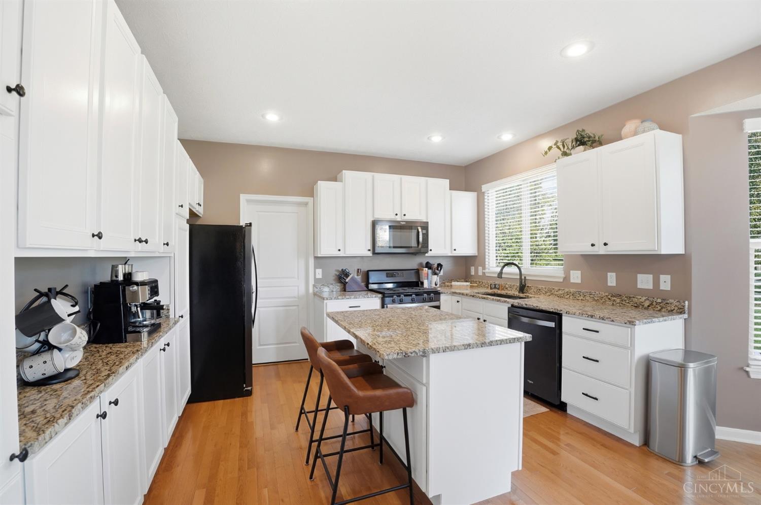 1492 Red Hawk Court