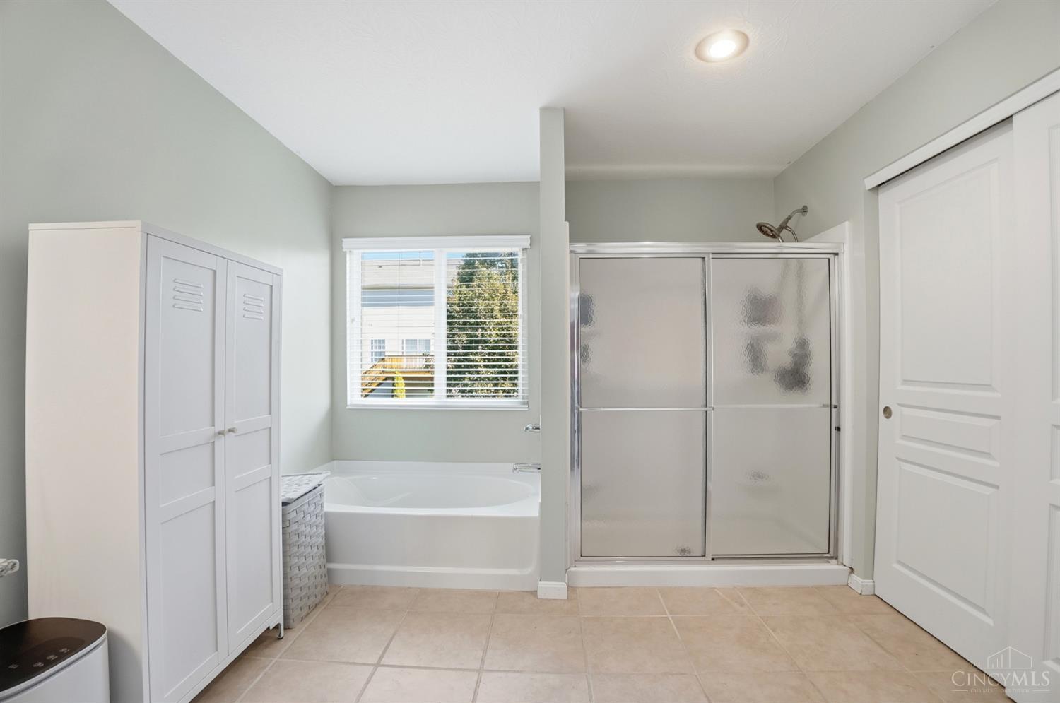 1492 Red Hawk Court