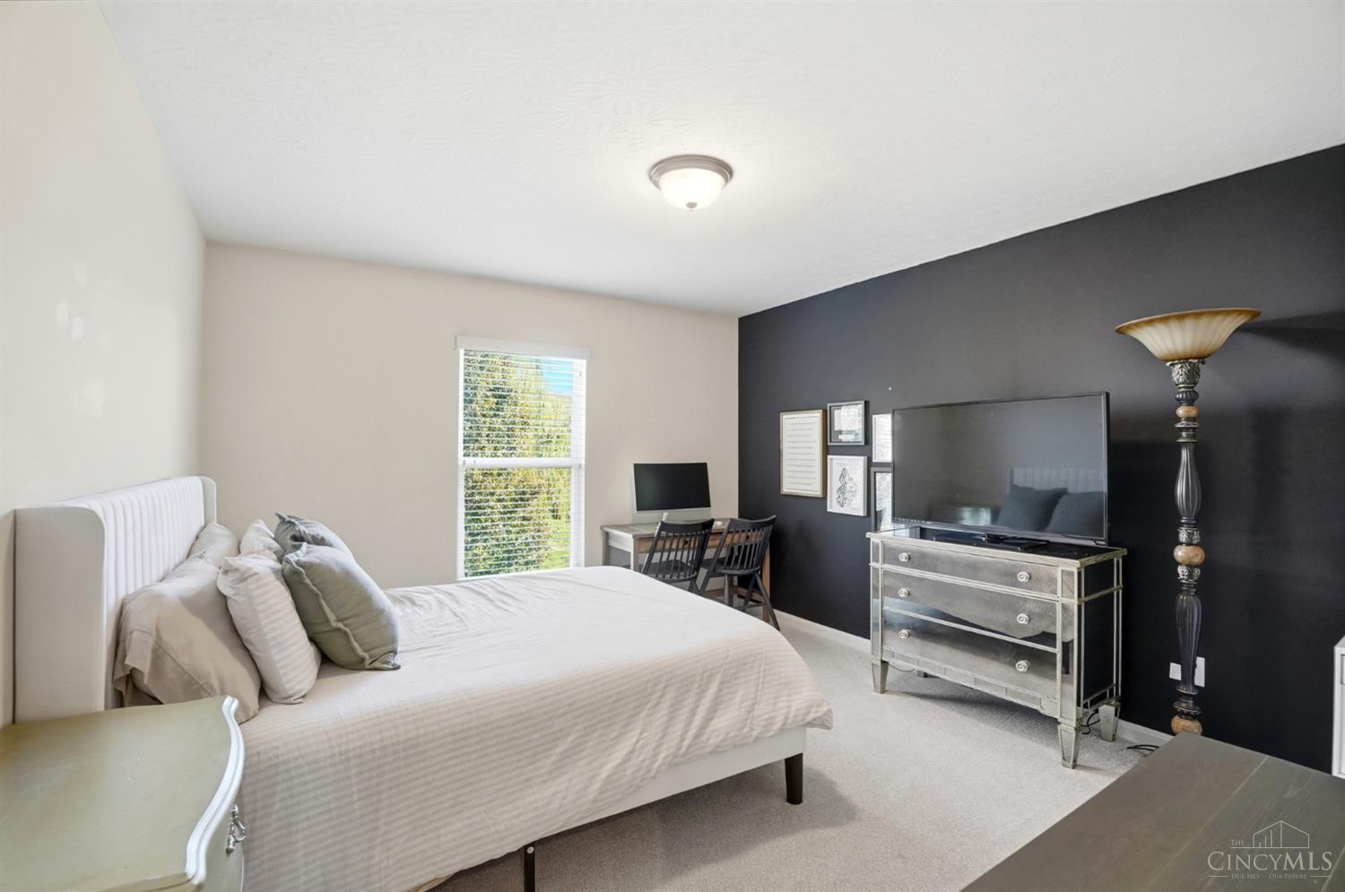 1492 Red Hawk Court