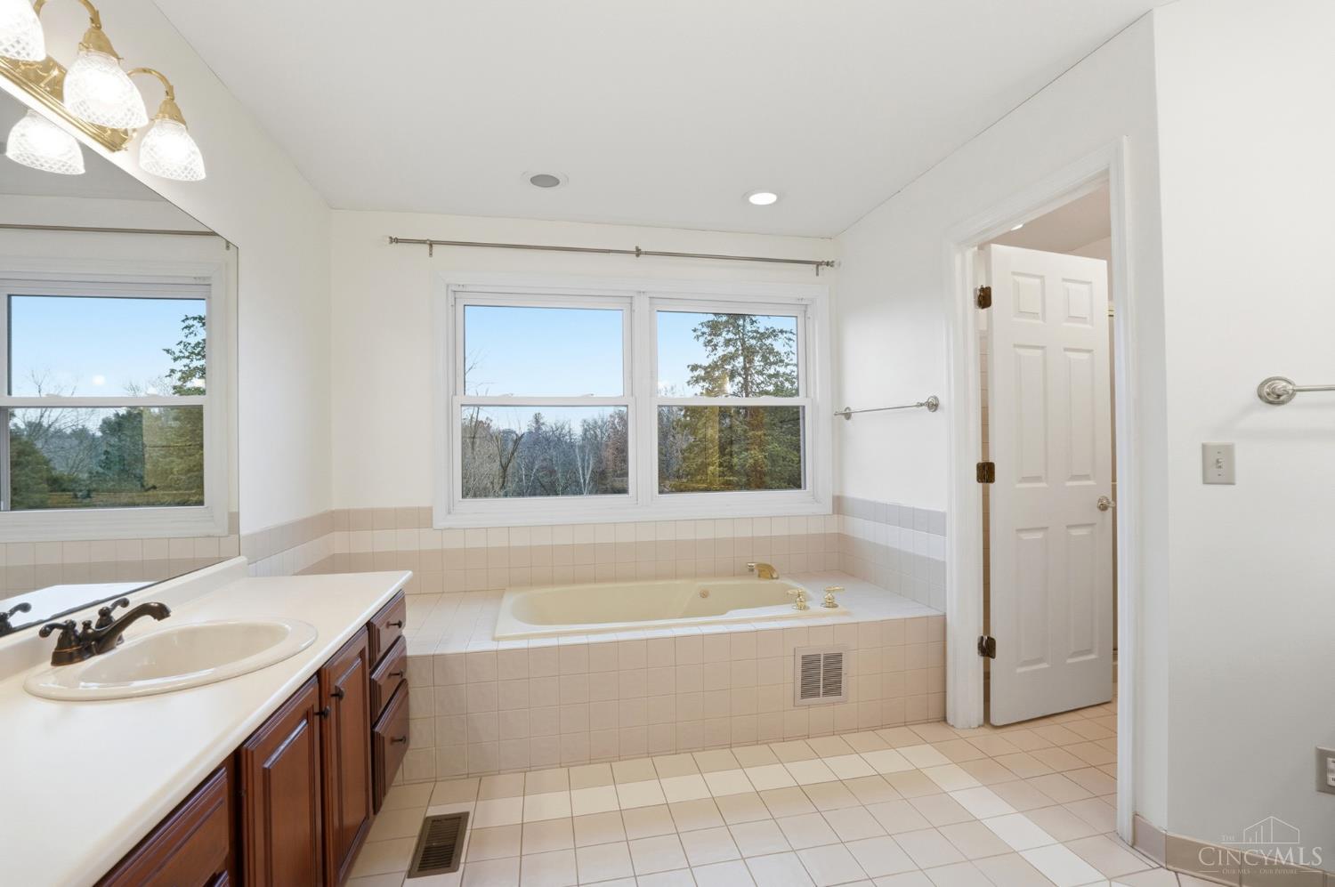 2834 Afton Valley Court