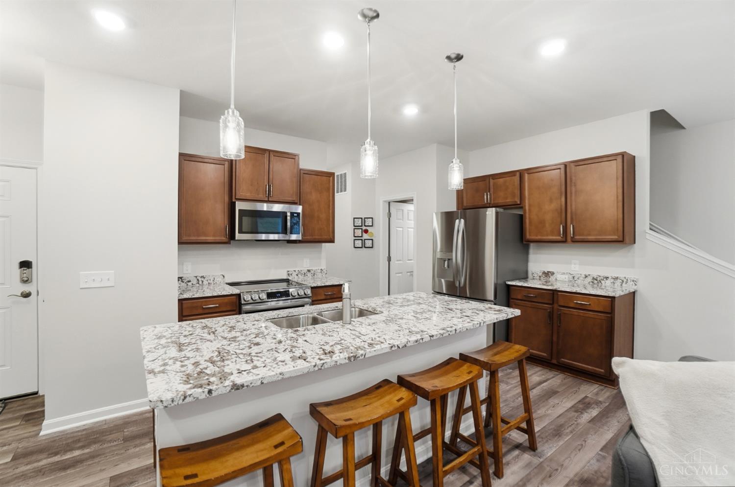5592 Boulder Court