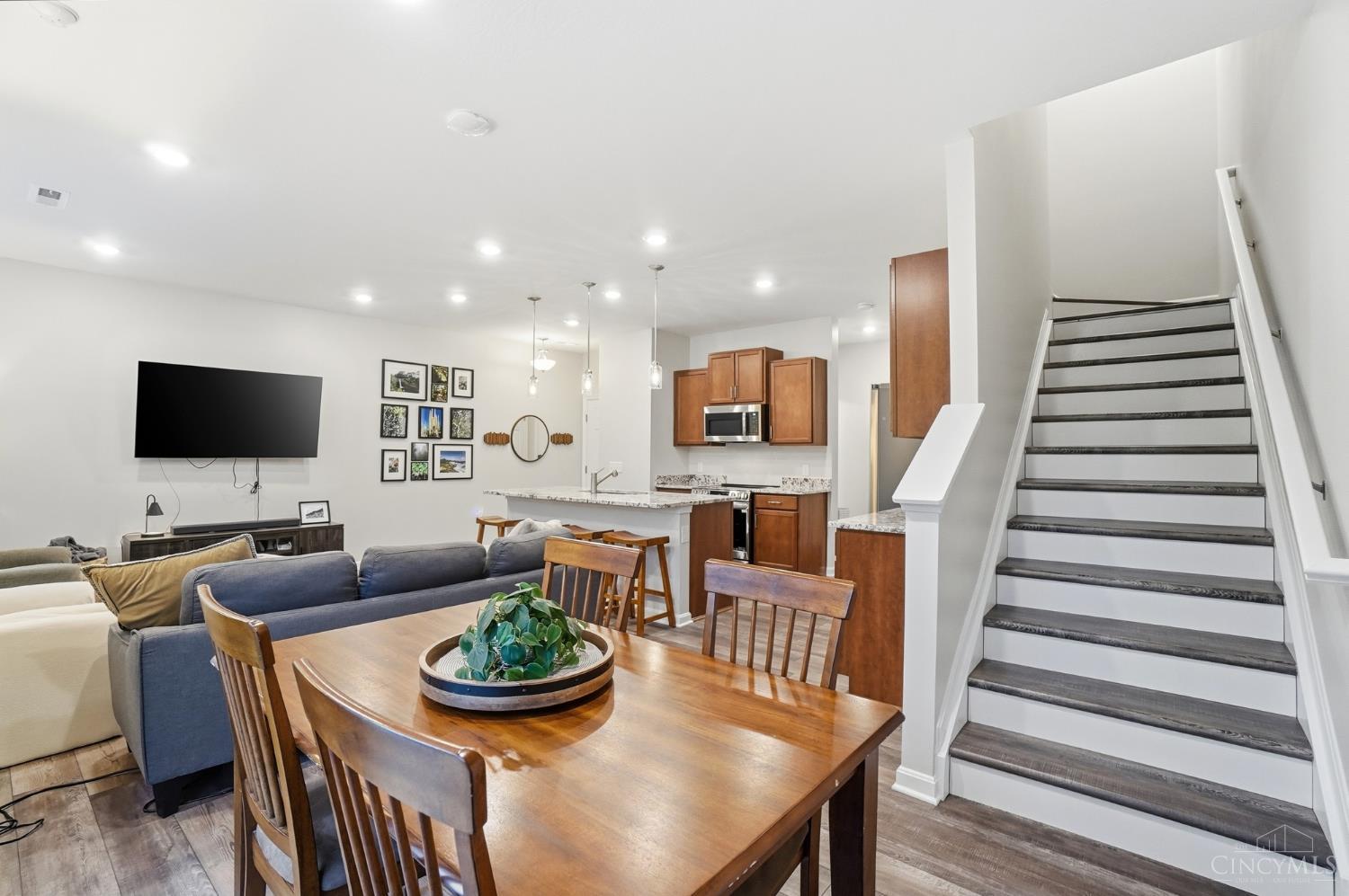 5592 Boulder Court