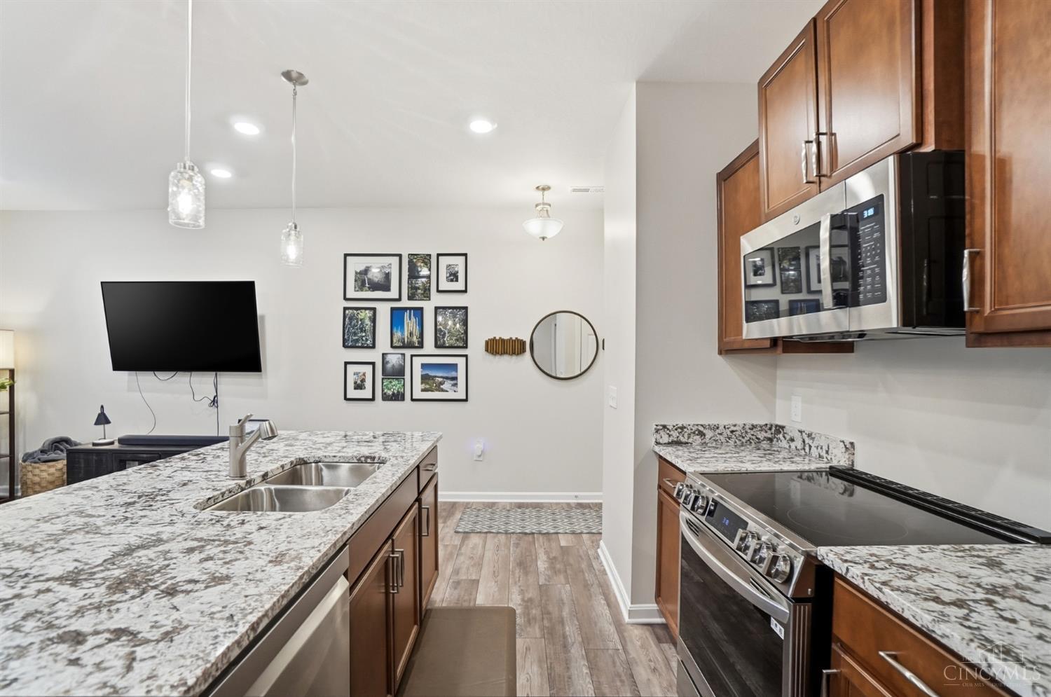 5592 Boulder Court