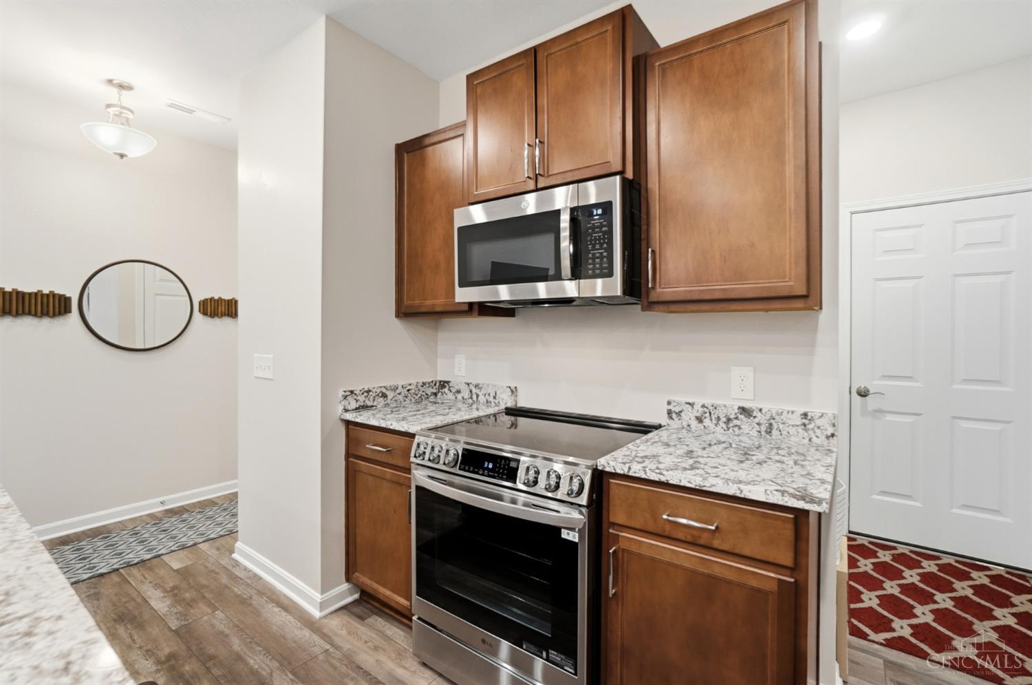5592 Boulder Court
