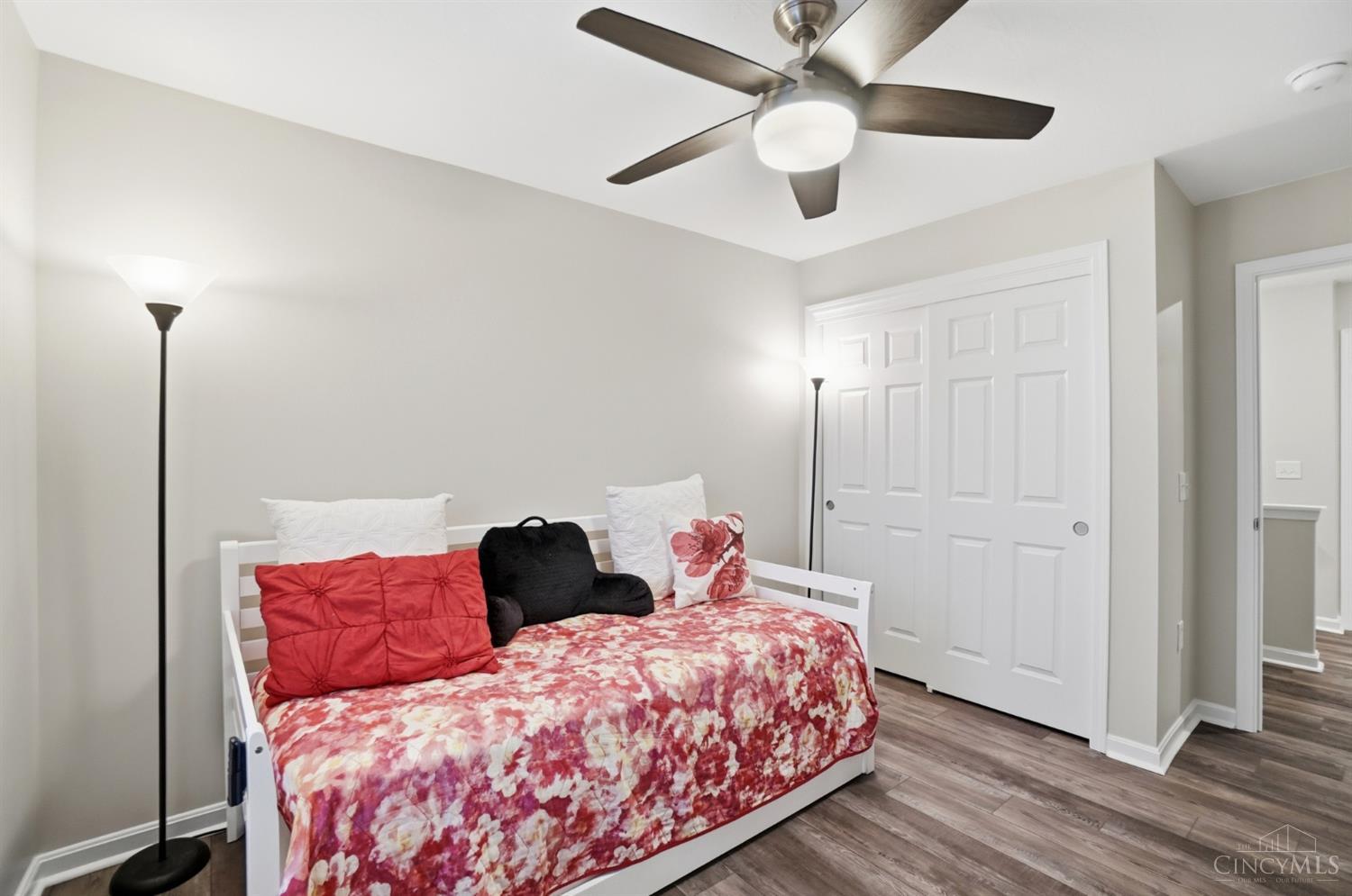 5592 Boulder Court