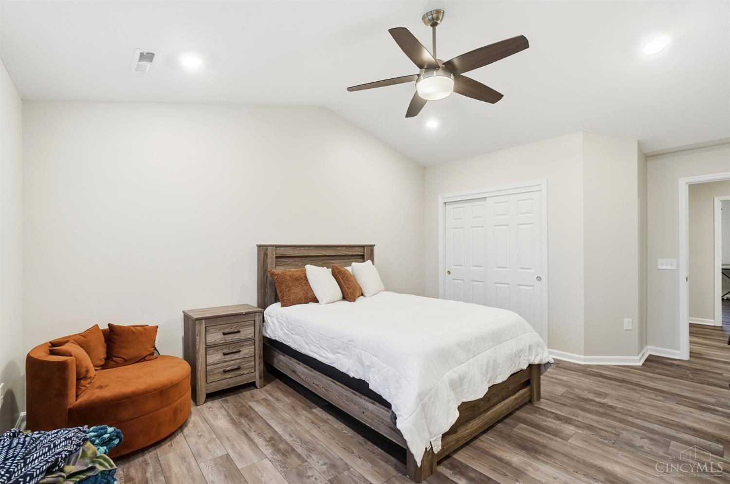 5592 Boulder Court