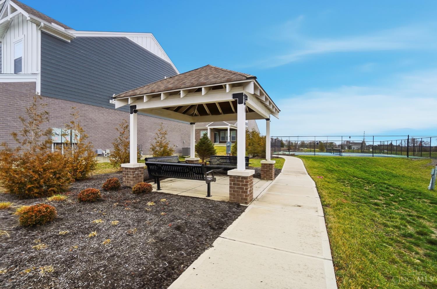 5592 Boulder Court