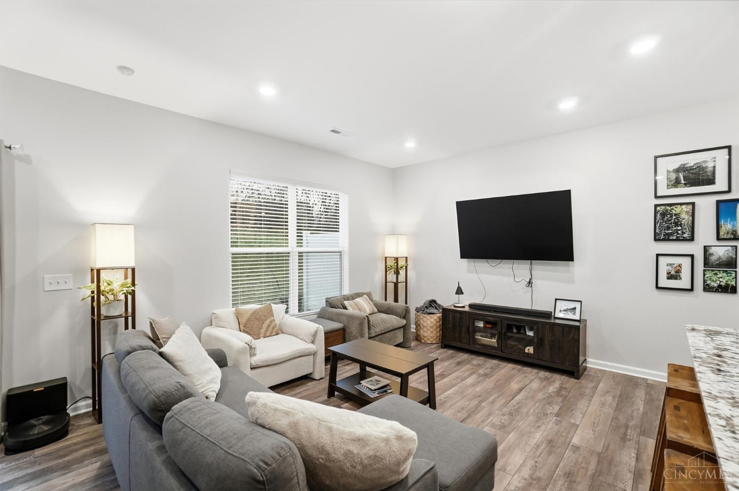 5592 Boulder Court