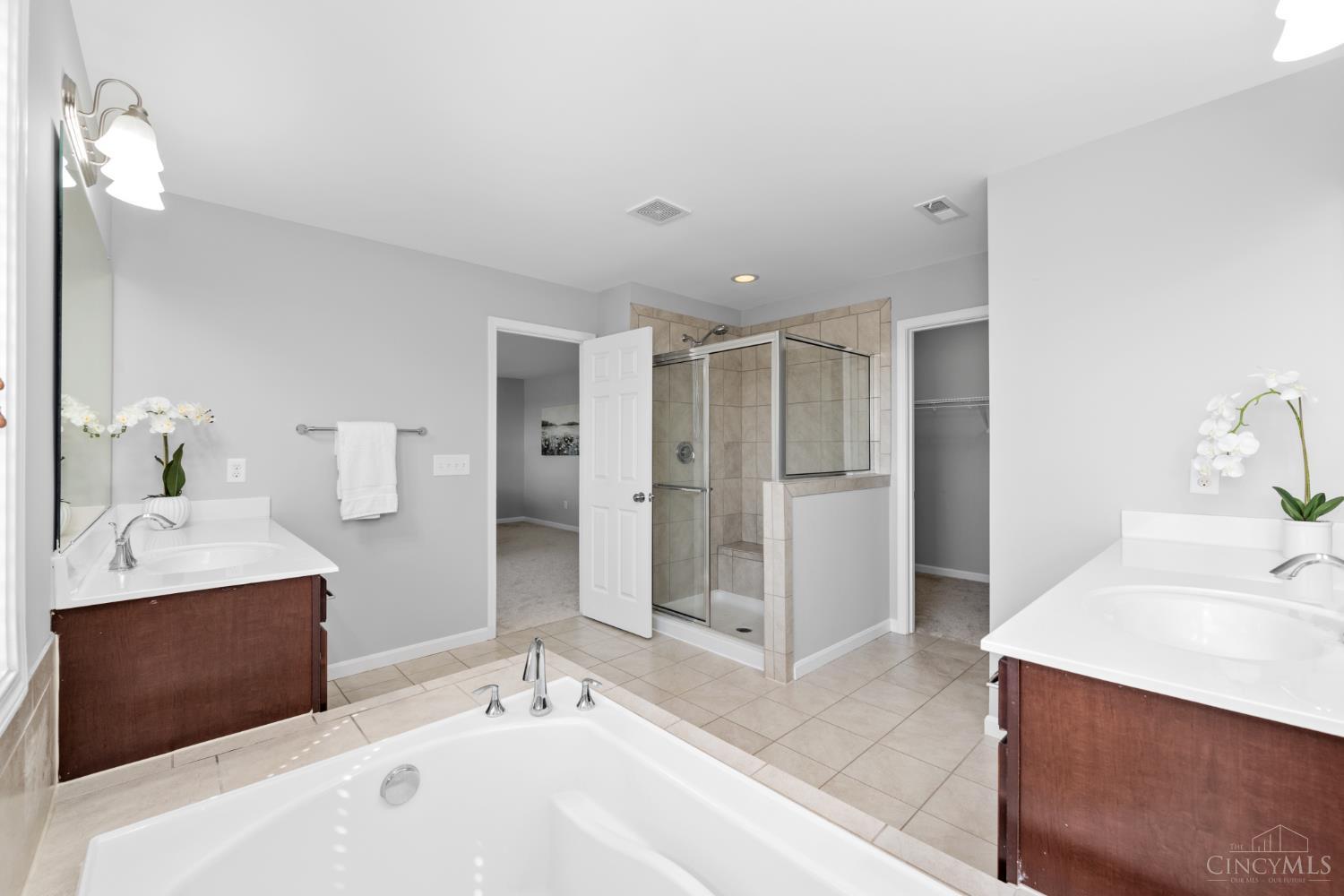 6943 Roberts Park Drive
