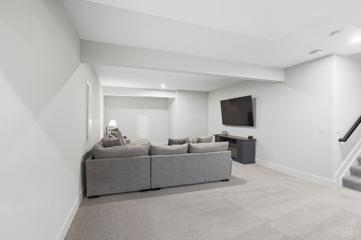 6935 Gaspar Trail