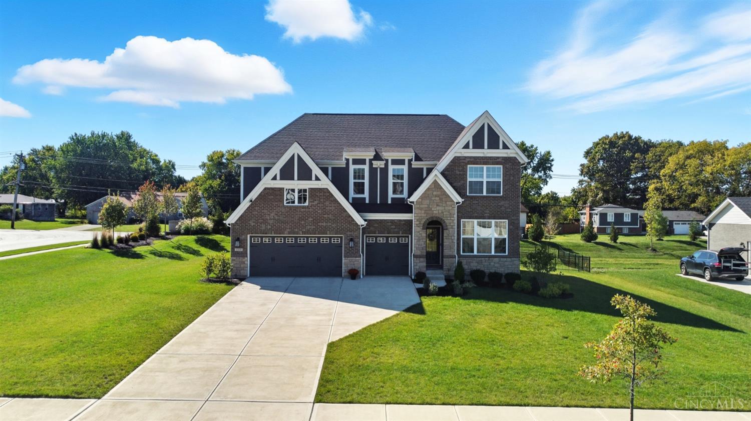 6935 Gaspar Trail
