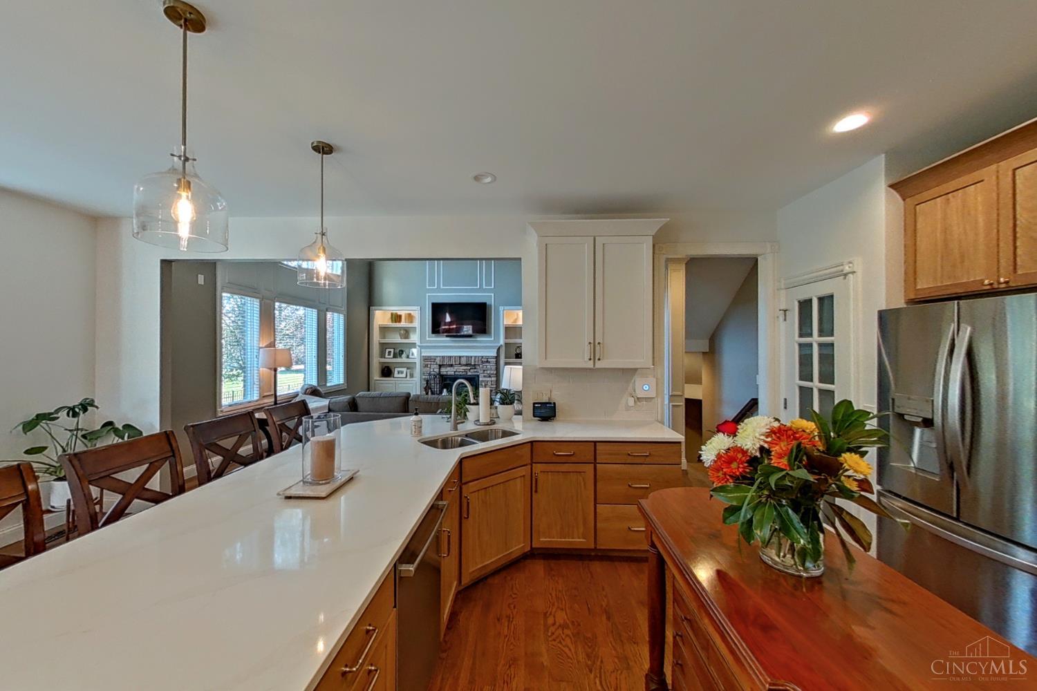 4046 Westridge Drive