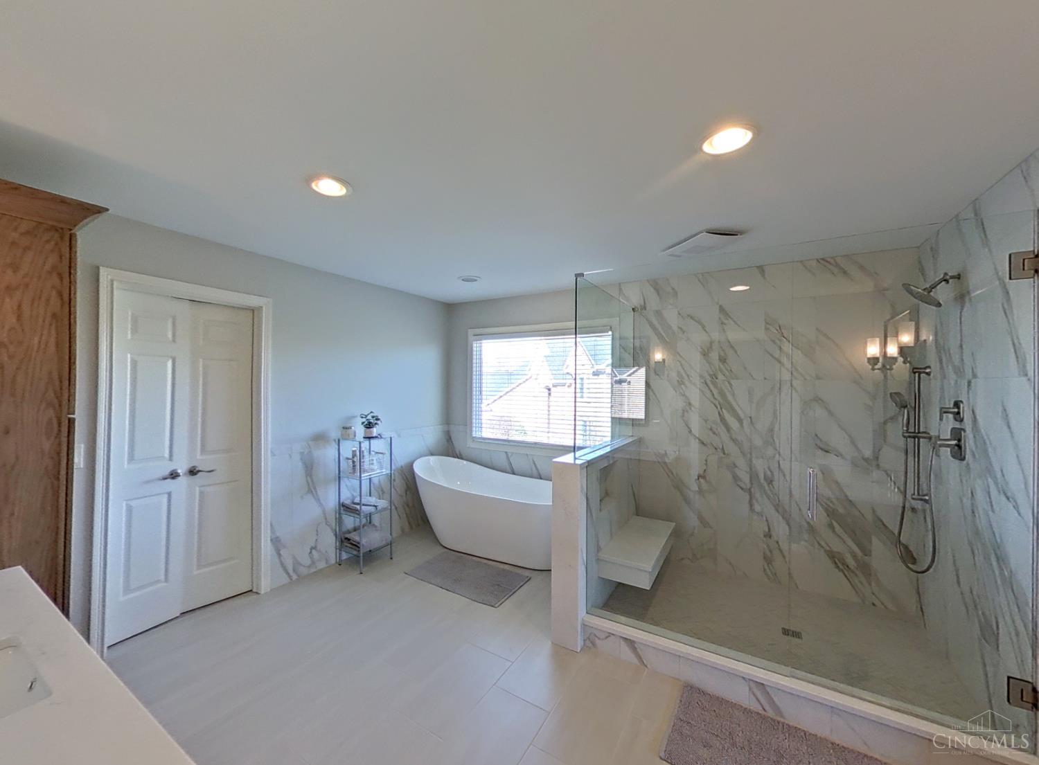 4046 Westridge Drive