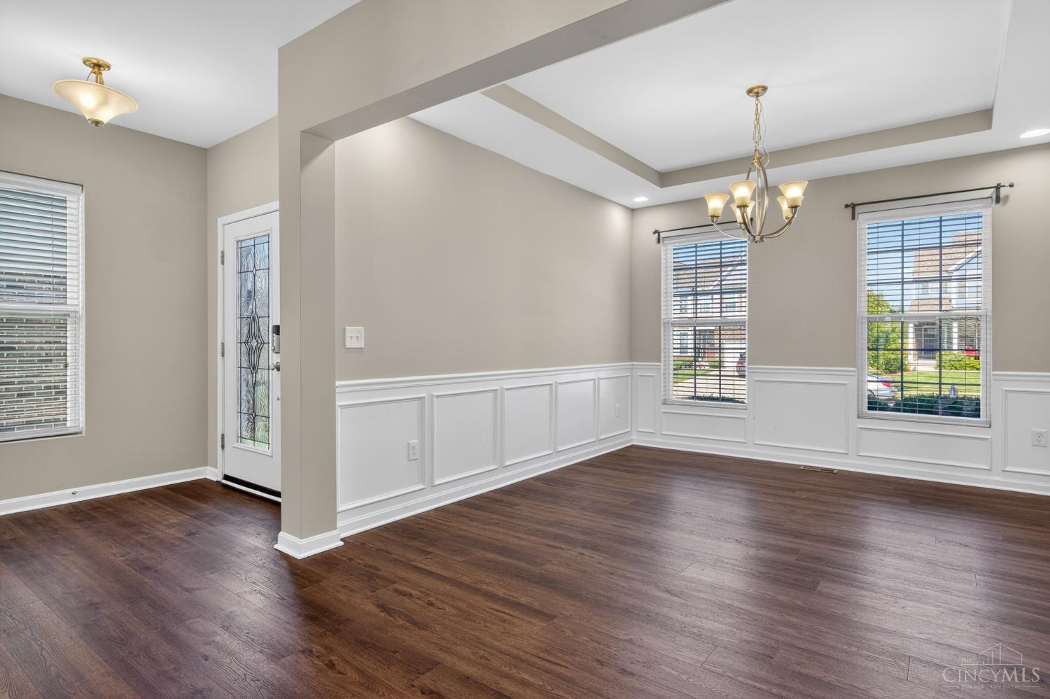 3866 Silver Queen Court