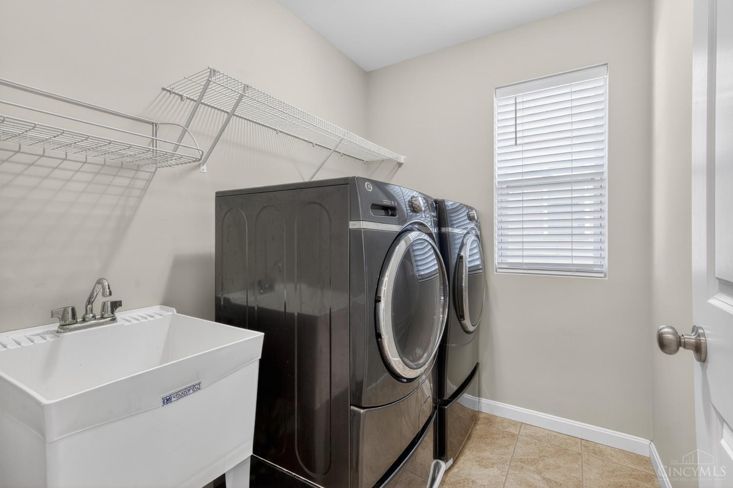 3866 Silver Queen Court