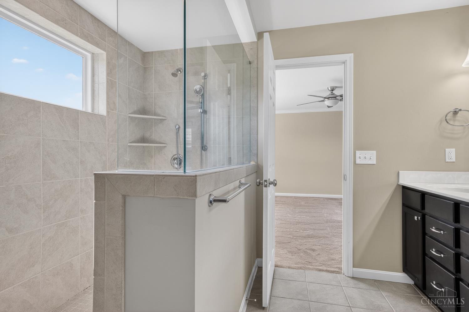 3866 Silver Queen Court