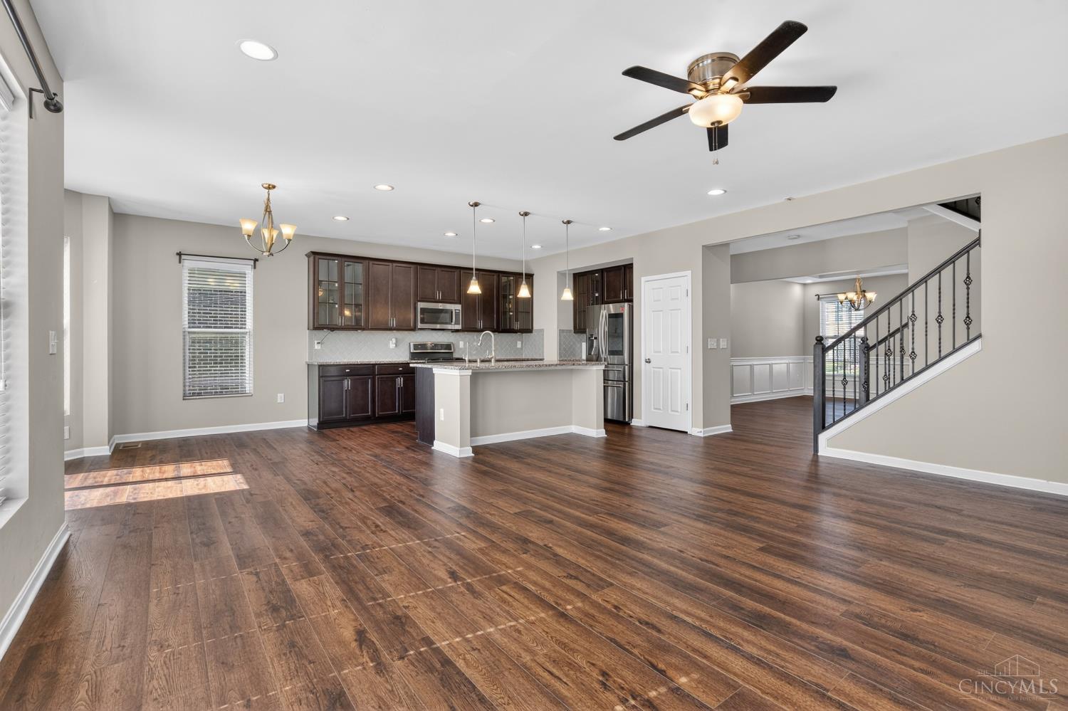 3866 Silver Queen Court