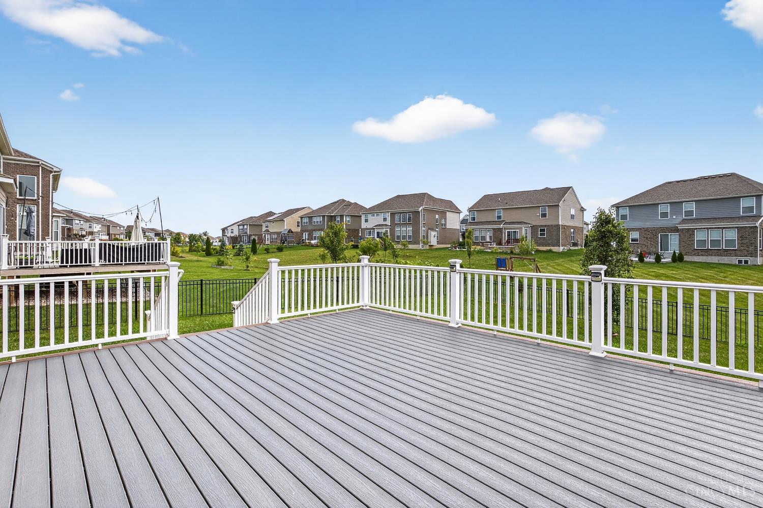 3866 Silver Queen Court