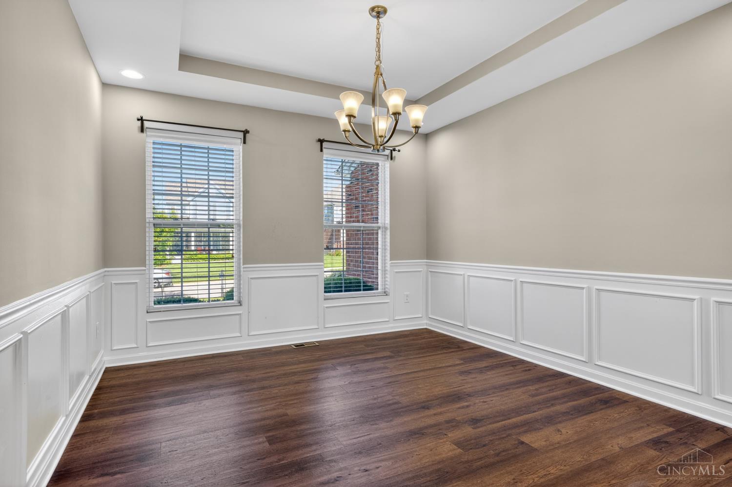3866 Silver Queen Court