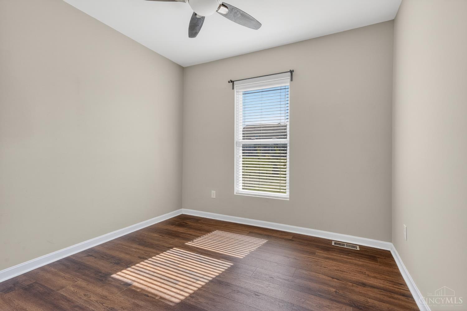 3866 Silver Queen Court
