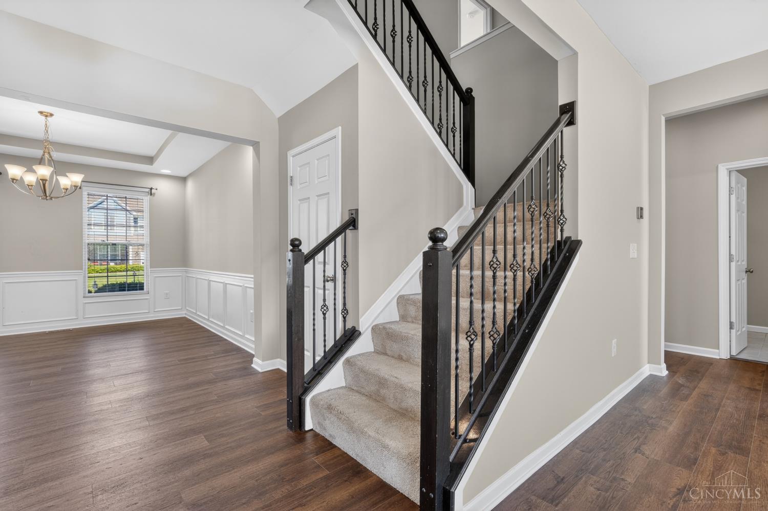 3866 Silver Queen Court