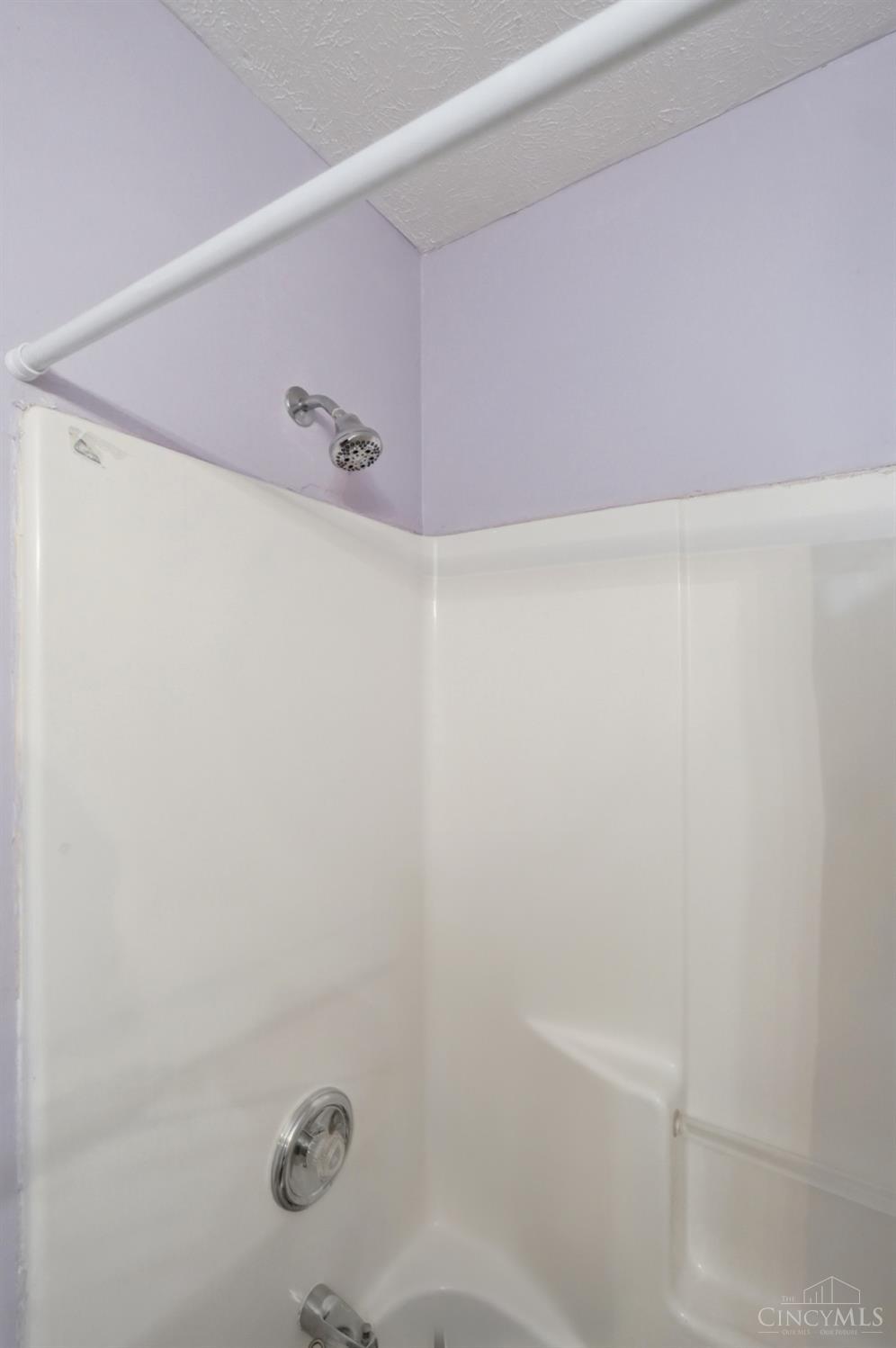 1536 Barrington Court