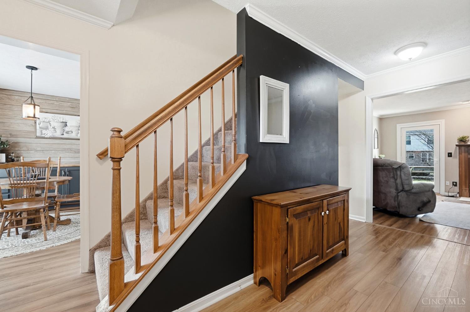 1536 Barrington Court