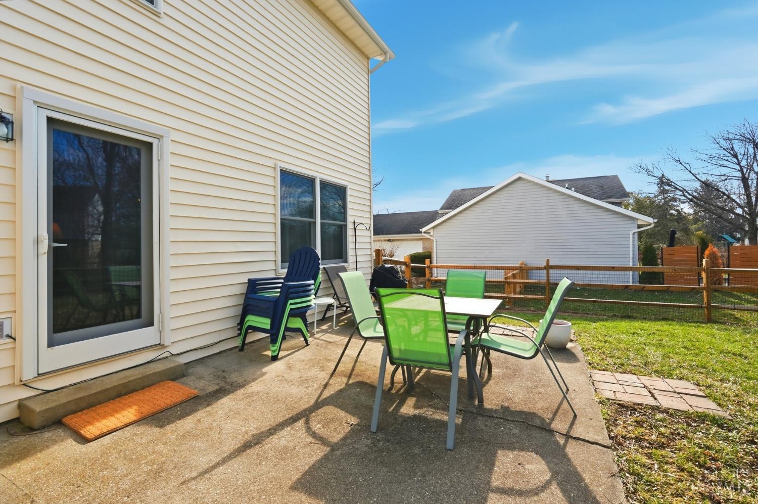 1536 Barrington Court