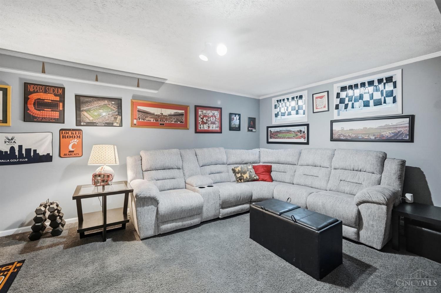 1536 Barrington Court