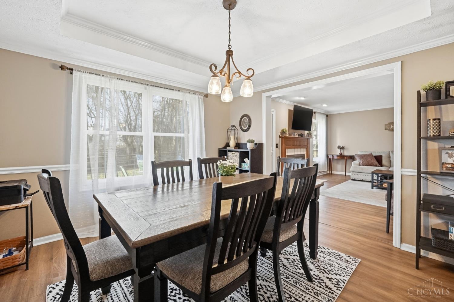 1536 Barrington Court