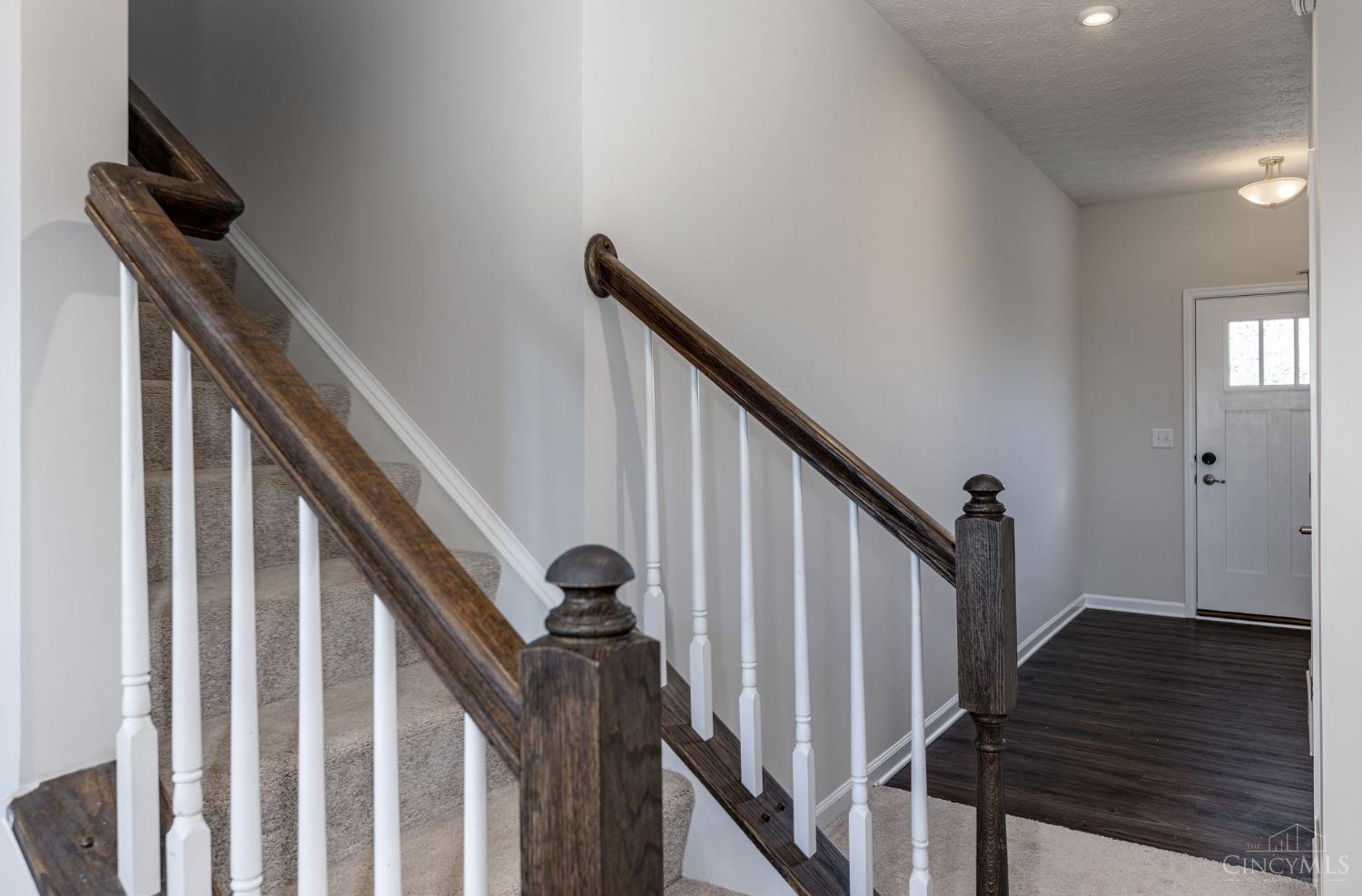 7108 Shady Brook Bend