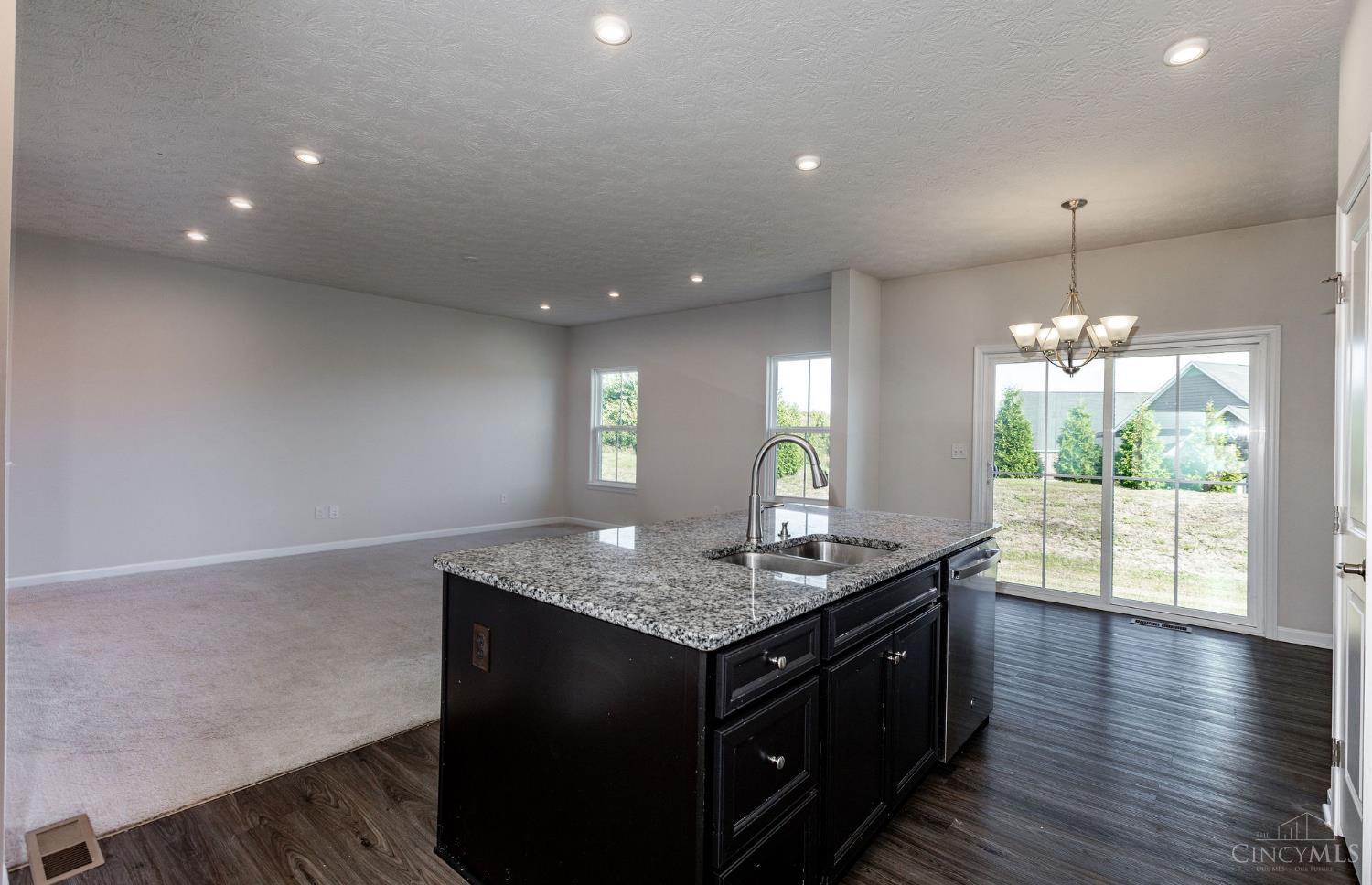 7108 Shady Brook Bend