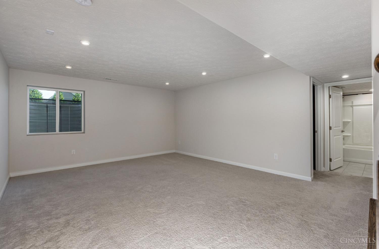 7108 Shady Brook Bend