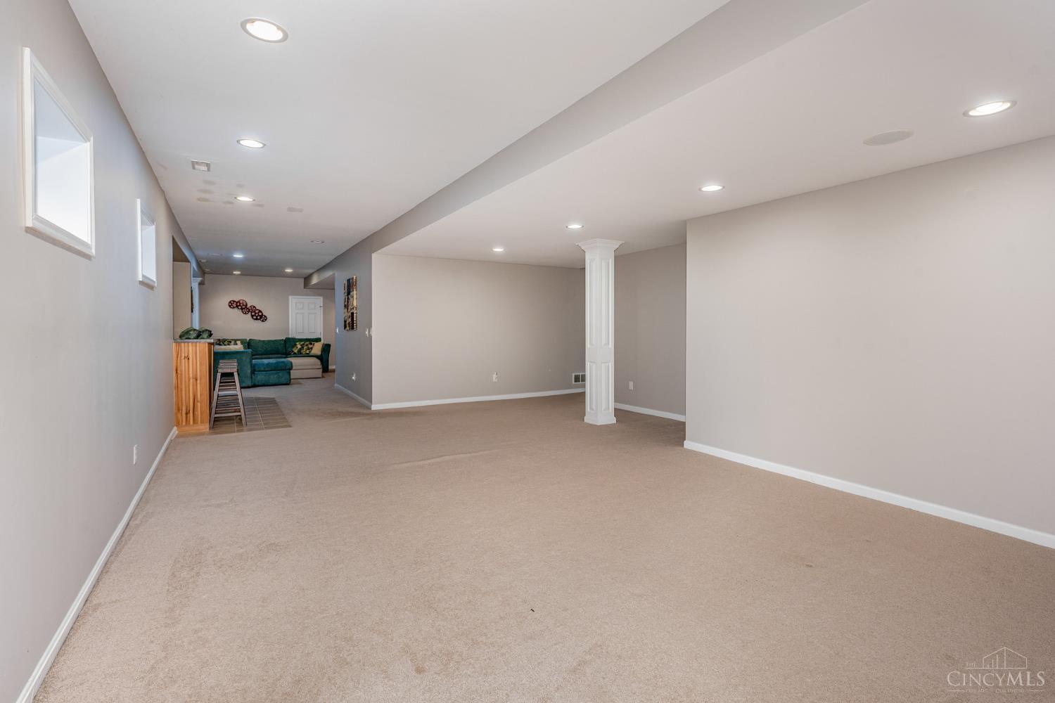 3521 Helendale Court