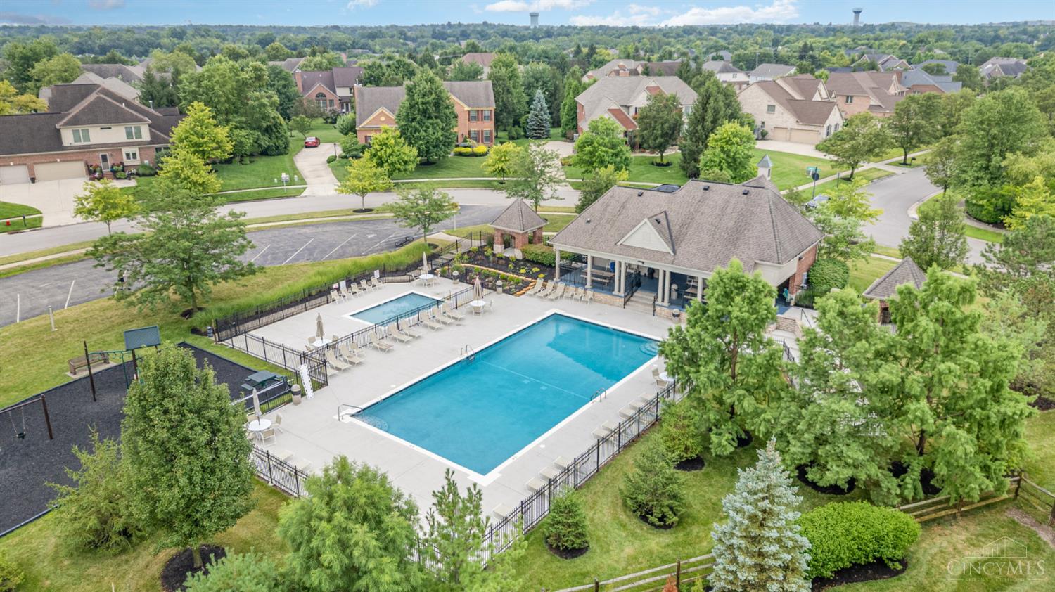 3521 Helendale Court