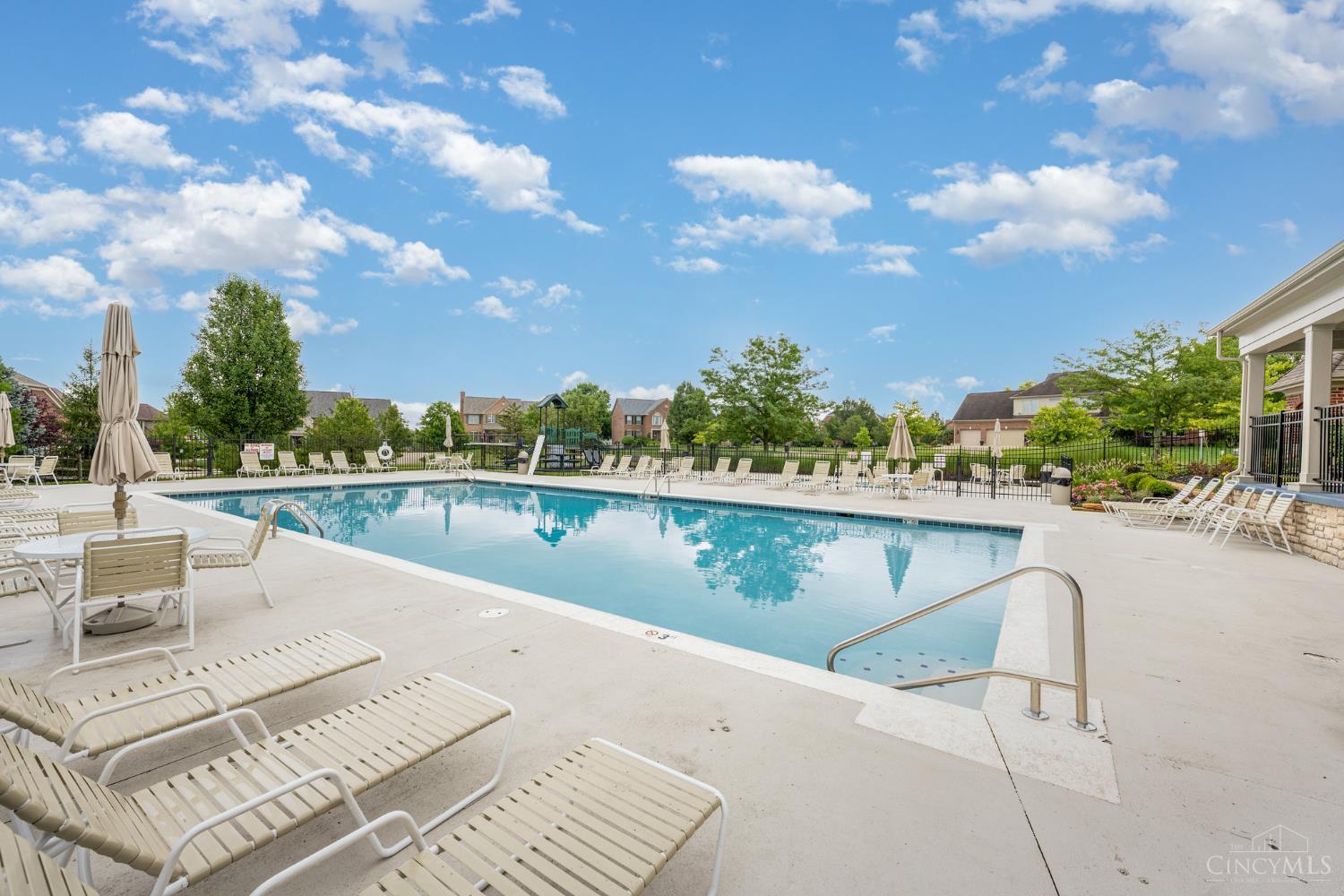 3521 Helendale Court